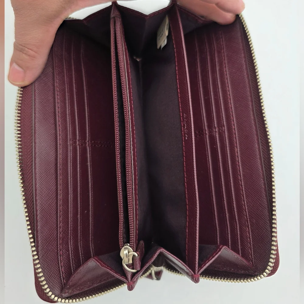 Coach Burgundy Patent Leather Wallet with Bow Accent - Picture 4 of 7